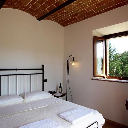 Agriturismo La Collina Пиенца Экстерьер фото